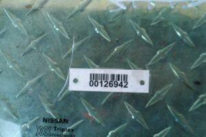 Изображение товара 126942 - 00126942 steklo dveri zadnej pravoj Land Rover Freelander 1