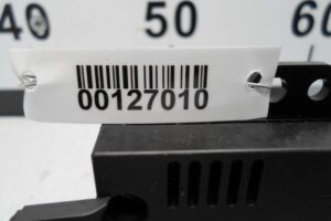 Изображение товара 127010 - 00127010 pereklyuchatel otopitelya Porsche Macan 3