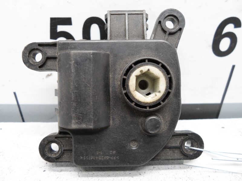 Изображение товара 127013 - 00127013 motorchik zaslonki pechki Alfa Romeo 146