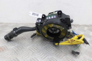 Изображение товара 127109 - 00127109 pereklyuchatel podrulevoj (strekoza) 2