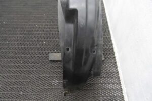 Изображение товара 127193 - 00127193 podkrylok perednij pravyj Porsche Macan 2