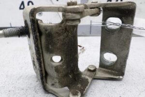 Изображение товара 127471 - 00127471 petlya kryshki bagazhnika Hyundai i40 2