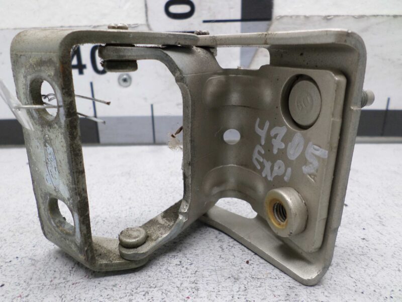 Изображение товара 127471 - 00127471 petlya kryshki bagazhnika Hyundai i40