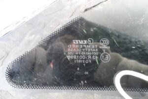 Изображение товара 127552 - 00127552 steklo kuzovnoe levoe 1