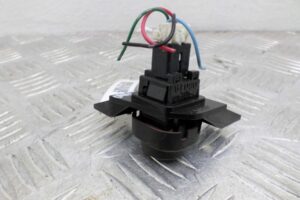 Изображение товара 127567 - 00127567 knopka avarijnoj signalizatsii Lexus LS 1