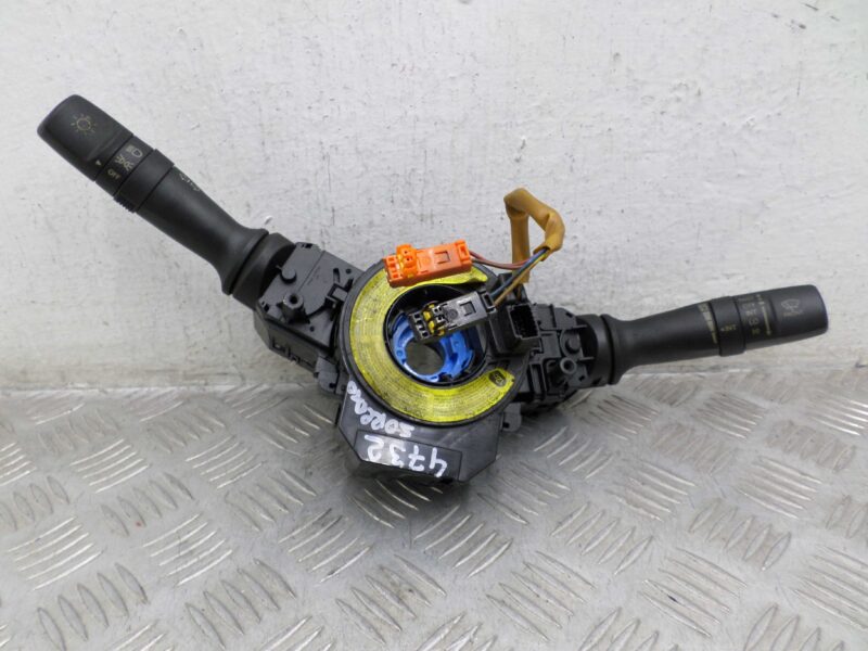 Изображение товара 127601 - 00127601 pereklyuchatel podrulevoj (strekoza) Audi TT