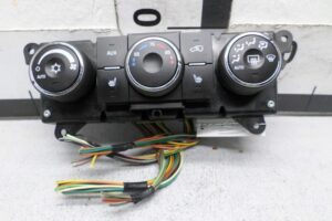 Изображение товара 127709 - 00127709 pereklyuchatel otopitelya Pontiac Vibe
