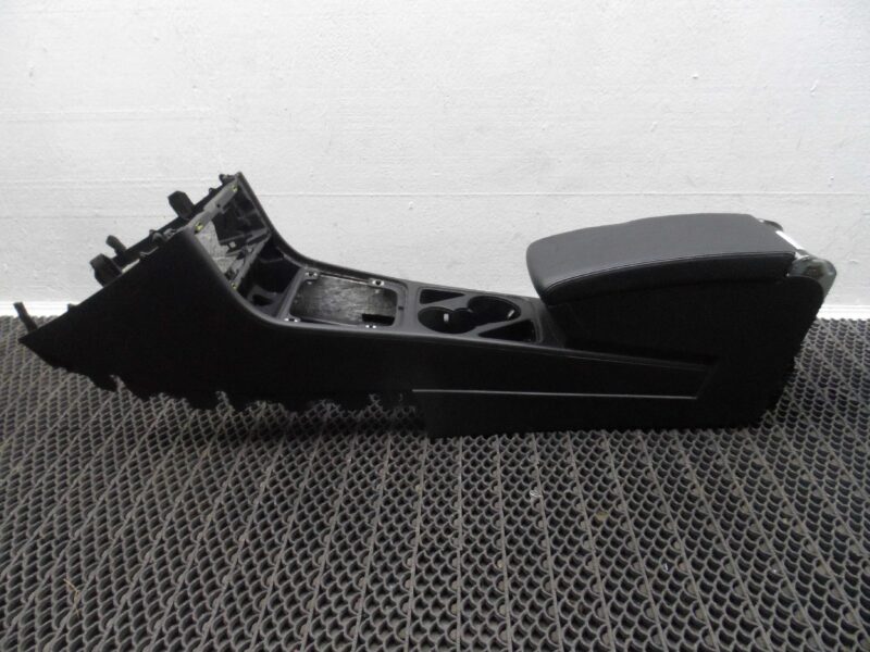 Изображение товара 127731 - 00127731 podlokotnik Volkswagen Lupo