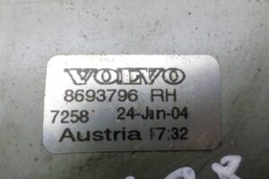 Изображение товара 127848 - 00127848 fara protivotumannaya pravaya Volvo V50 1