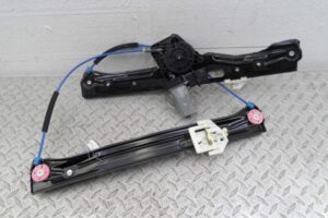 Изображение товара 127957 - 00127957 steklopodemnik perednij pravyj 2