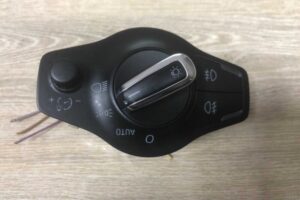 Изображение товара 128134 - 00128134 pereklyuchatel sveta 