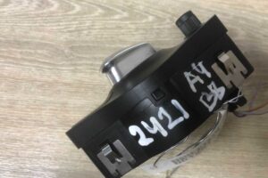 Изображение товара 128134 - 00128134 pereklyuchatel sveta 2