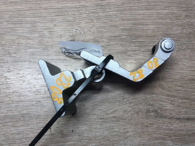 Изображение товара 128391 - 00128391 petlya dveri zadnyaya