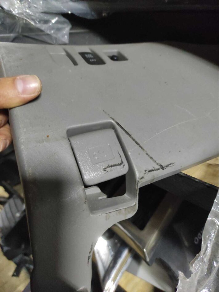 Изображение товара 128602 - 00128602 ruchka otkryvaniya kapota