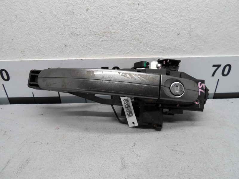 Изображение товара 128728 - 00128728 ruchka naruzhnaya perednyaya levaya