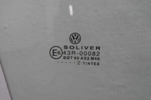 Изображение товара 00128759-2 - 00128759 2 steklo dveri perednej pravoj Volkswagen Up 1