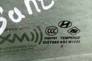 Изображение товара 128762 - 00128762 steklo dveri zadnej levoj 2