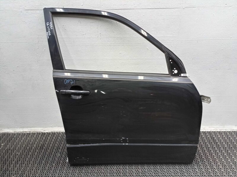 Изображение товара 128791 - 00128791 dver perednyaya pravaya