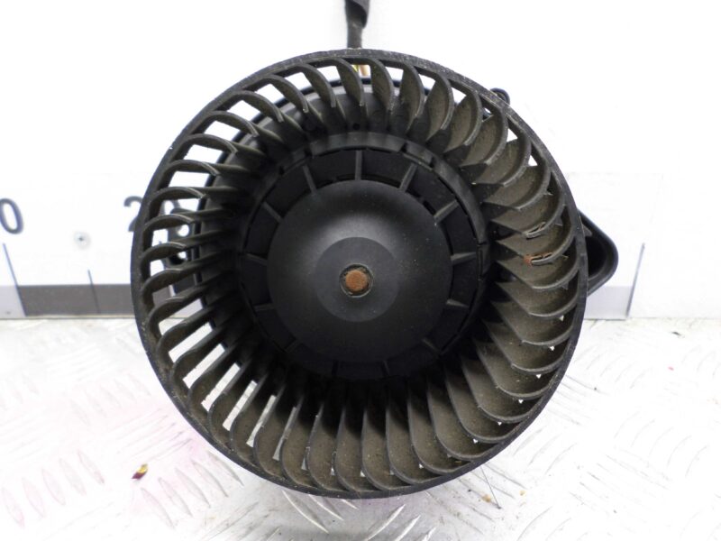 Изображение товара 128846 - 00128846 ventilyator otopitelya (motorchik pechki)