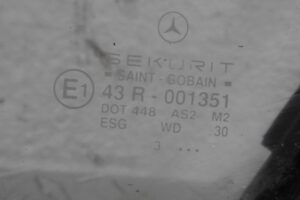 Изображение товара 128903 - 00128903 steklo kuzovnoe pravoe Ford Focus 2