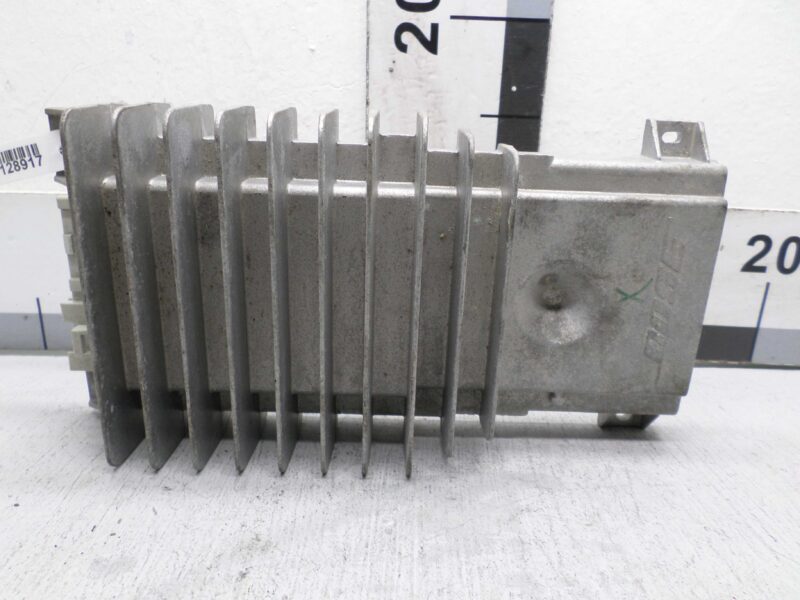 Изображение товара 128917 - 00128917 blok usilitelya muzyki Toyota Venza