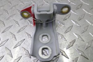 Изображение товара 128955 - 00128955 petlya dveri perednyaya 2