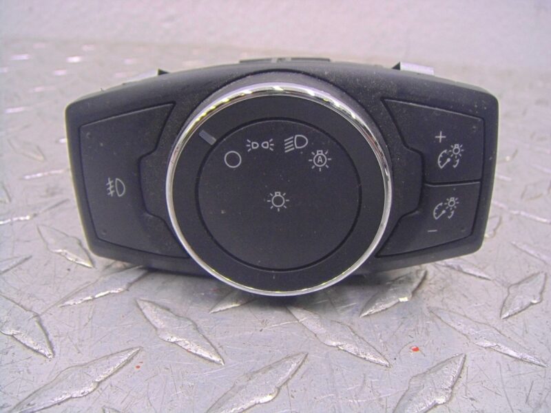 Изображение товара 129004 - 00129004 pereklyuchatel sveta