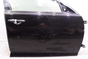 Изображение товара 129165 - 00129165 dver perednyaya pravaya 1