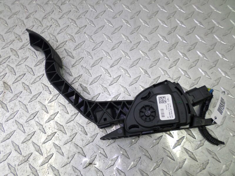 Изображение товара 129367 - 00129367 pedal gaza