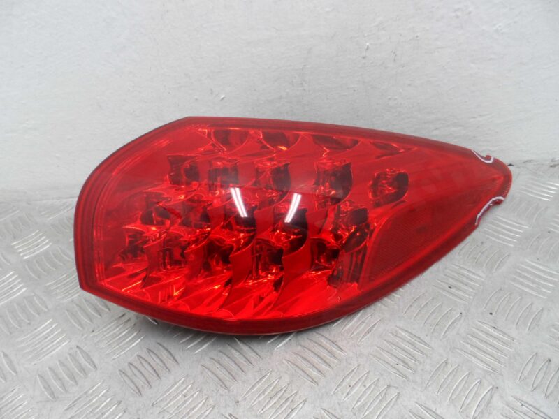 Изображение товара 130001 - 00130001 fonar kryla pravyj Toyota Hiace