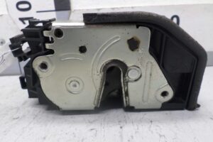 Изображение товара 130003 - 00130003 zamok dveri zadnej levoj 