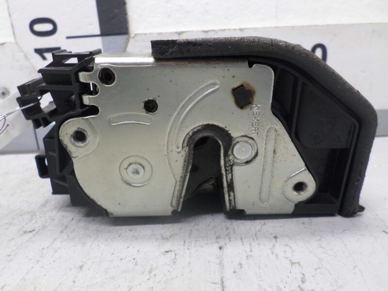 Изображение товара 130003 - 00130003 zamok dveri zadnej levoj