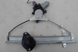 Изображение товара 130298 - 00130298 steklo dveri zadnej levoj Peugeot 107