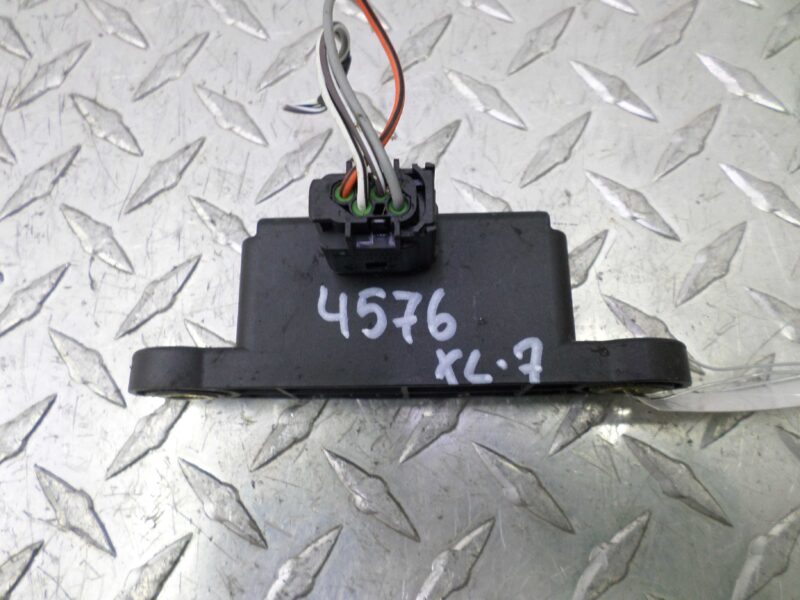 Изображение товара 130319 - 00130319 datchik uskoreniya Pontiac Vibe