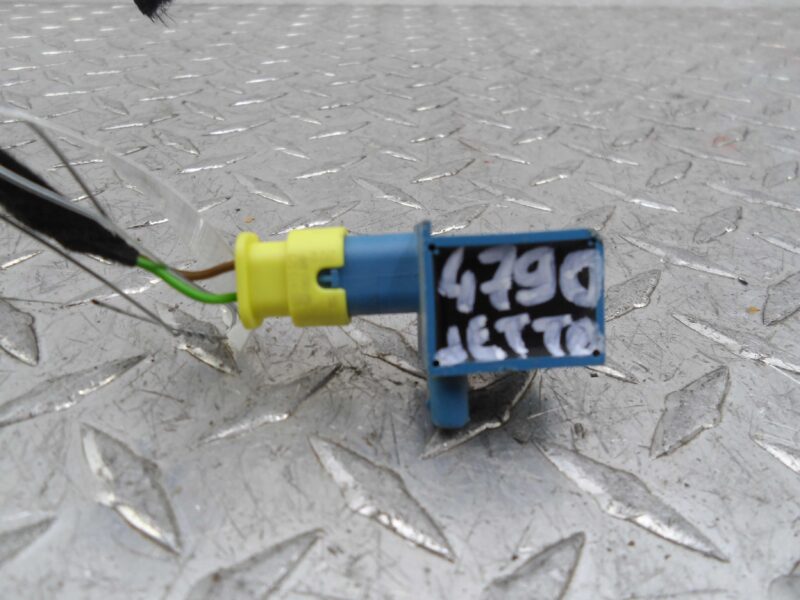 Изображение товара 130368 - 00130368 datchik udara Volkswagen Sharan