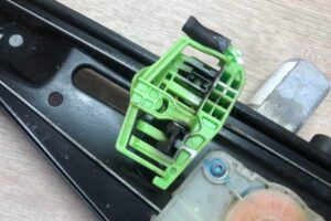 Изображение товара 130786 - 00130786 steklopodemnik zadnij levyj 1