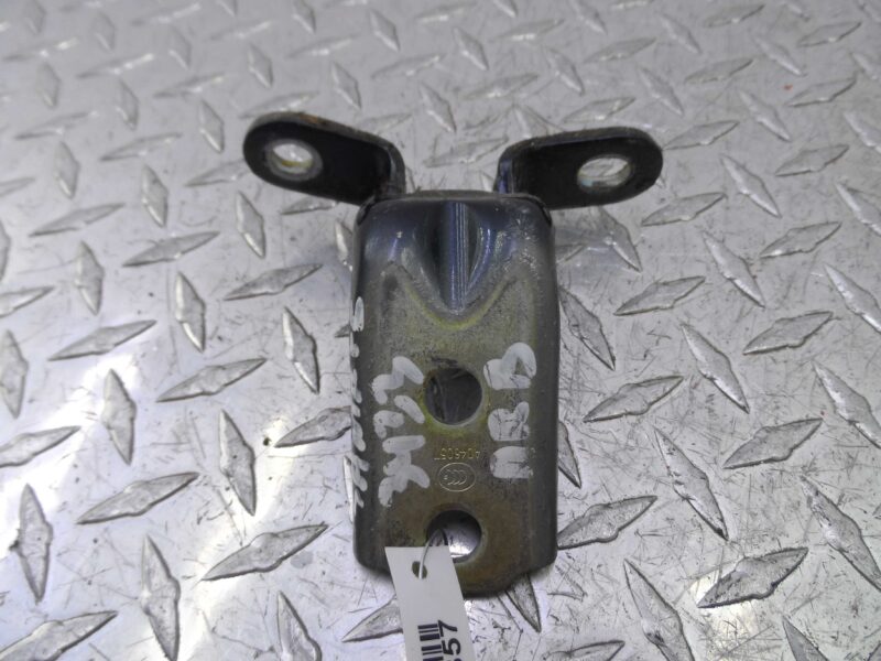 Изображение товара 130857 - 00130857 petlya dveri perednyaya