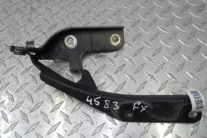 Изображение товара 103919 - 00130919 petlya kapota levaya