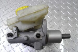 Изображение товара 131066 - 00131066 tsilindr tormoznoj glavnyj Toyota Carina E