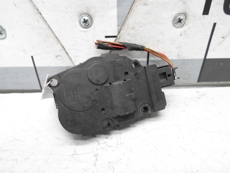 Изображение товара 131249 - 00131249 motorchik zaslonki pechki