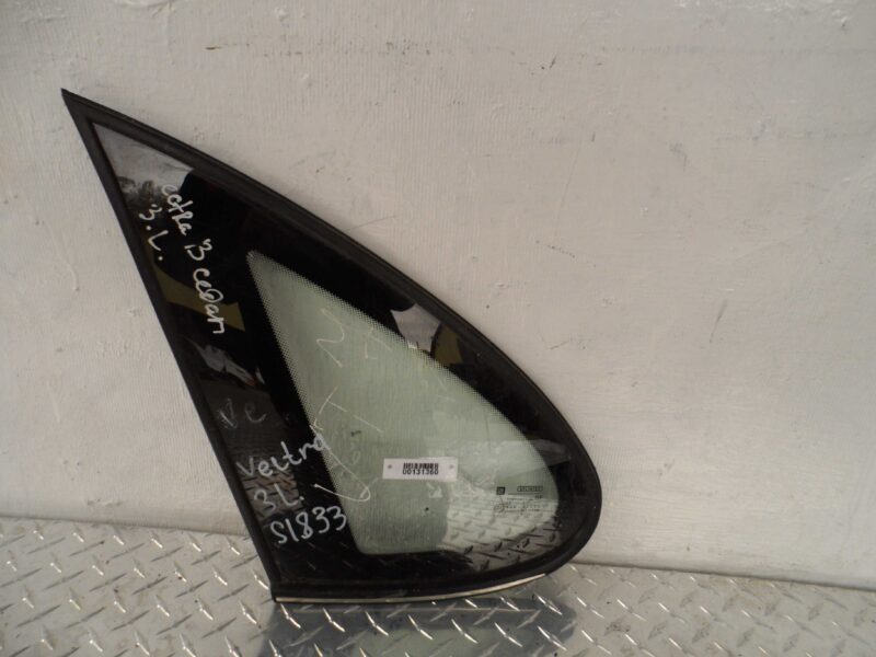 Изображение товара 131360 - 00131360 steklo dveri zadnej levoj Mazda 5