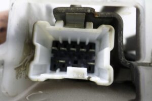 Изображение товара 131683 - 00131683 zamok bagazhnika Mercedes SL 3