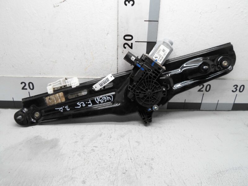 Изображение товара 131711 - 00131711 steklopodemnik zadnij pravyj