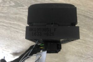 Изображение товара 131784 - 00131784 knopka steklopodemnika 2