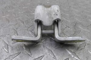 Изображение товара 131885 - 00131885 petlya dveri perednyaya 1