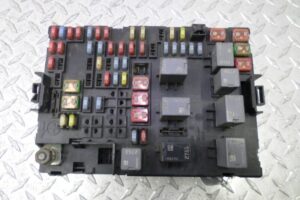 Изображение товара 131926 - 00131926 blok predokhranitelej Pontiac Vibe