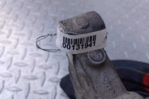 Изображение товара 131941 - 00131941 kulak povorotnyj pravyj Skoda Yeti 3