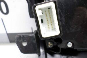 Изображение товара 132438 - 00132438 panel upravleniya magnitoloj Lexus LS 1