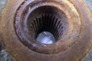 Изображение товара 132694 - 00132694 kulak zadnij levyj Renault Sandero 3