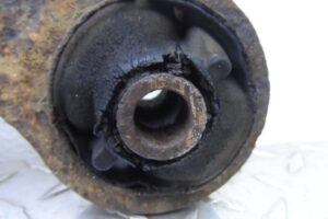 Изображение товара 132716 - 00132716 rychag perednij pravyj nizhnij BMW 5 Series 2